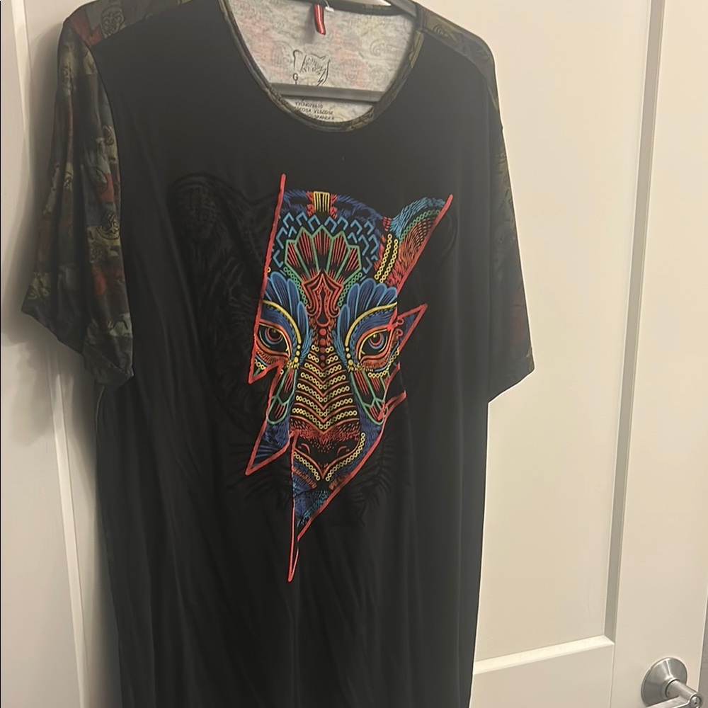 Black Graphic Short Sleeve Tee